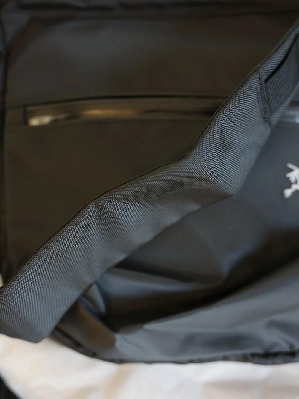 Arcteryx Arro 8 Shoulder Bag